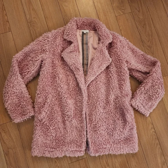 P.J. Salvage Pink Faux Fur Coat-oversized Small - Picture 2 of 16